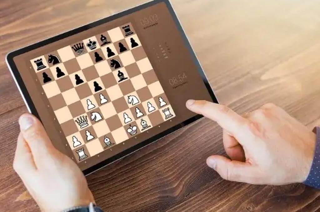 Детальніше про статтю Вітаємо учасників спартакіади з “шахів онлайн”!